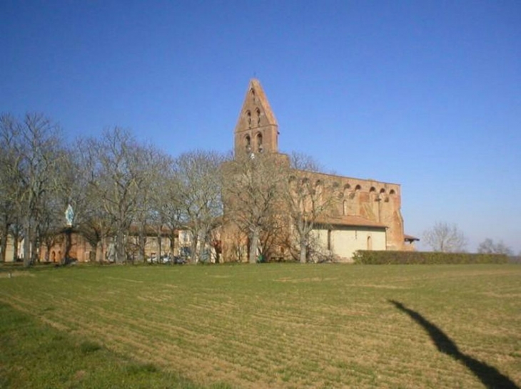 Poucharramet : l'église