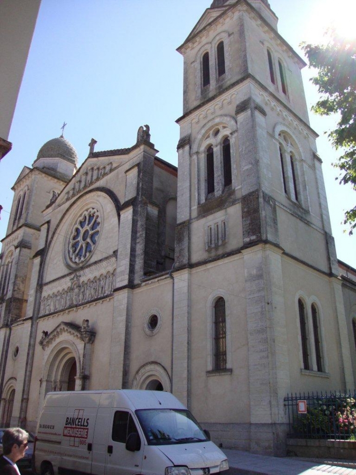 Revel (31250) église Notre- Dame