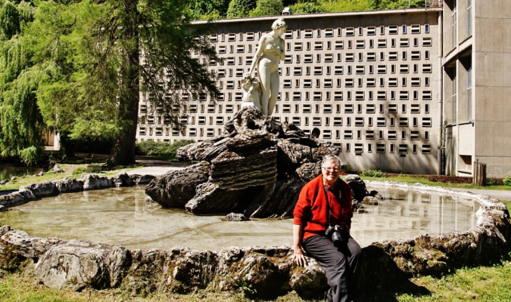 Fontaine - Saint-Aventin