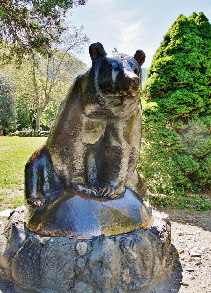 Sculpture - Saint-Aventin