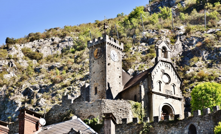 Château et sa Chapelle - Saint-Béat