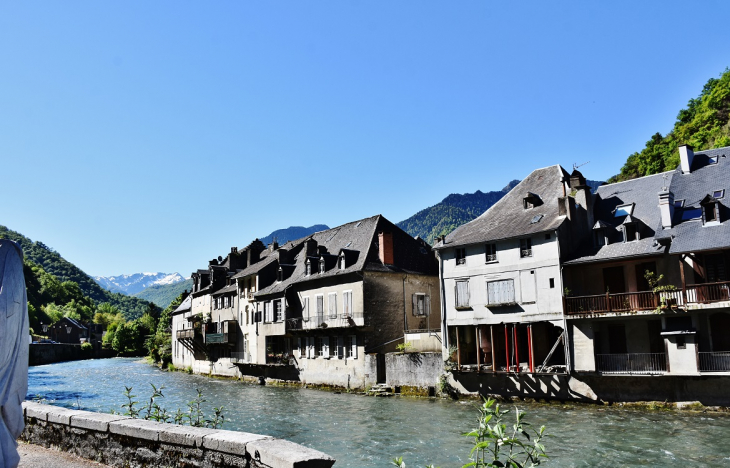 La Garonne - Saint-Béat