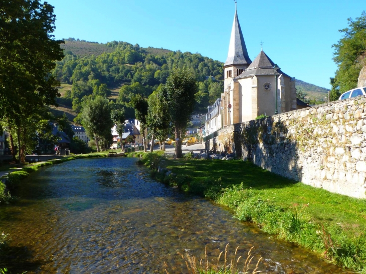 Arreau village