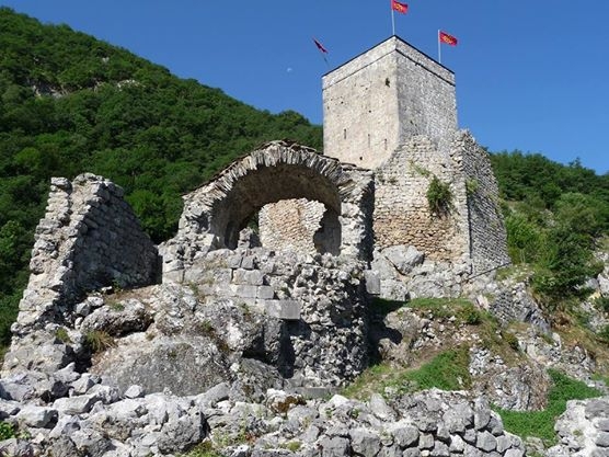 Le château des Comtes de Comminges - Bramevaque