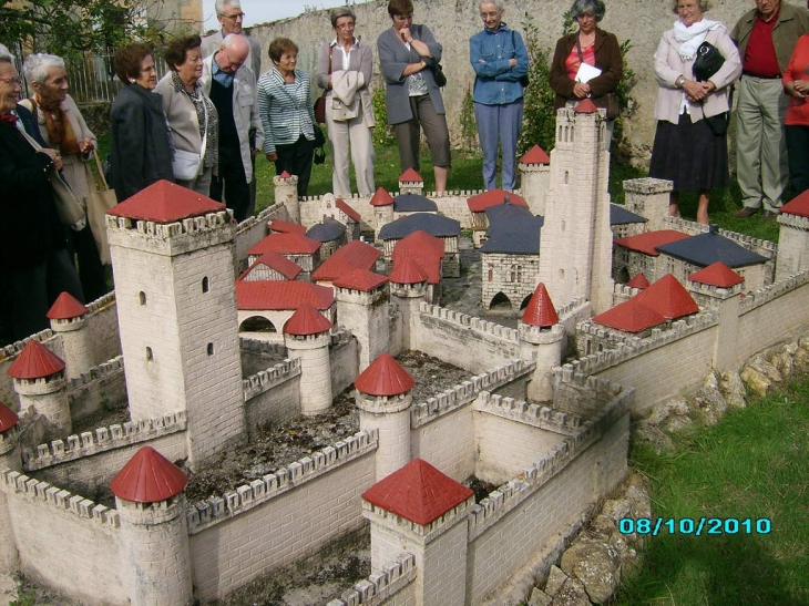 Maquette de l'ancien castelnau - Castelnau-Rivière-Basse