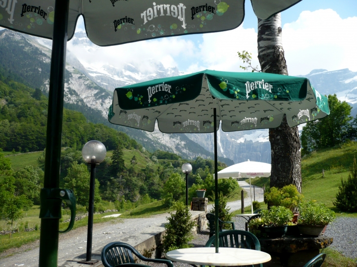 De la terrasse du café. - Gavarnie