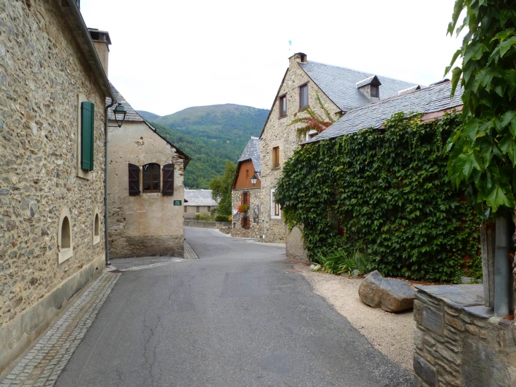 Loudenvielle village