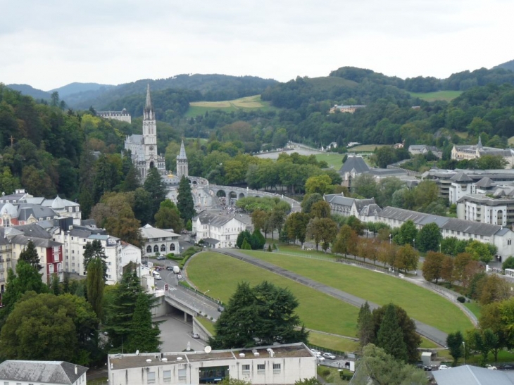 Vue du chateau - Lourdes