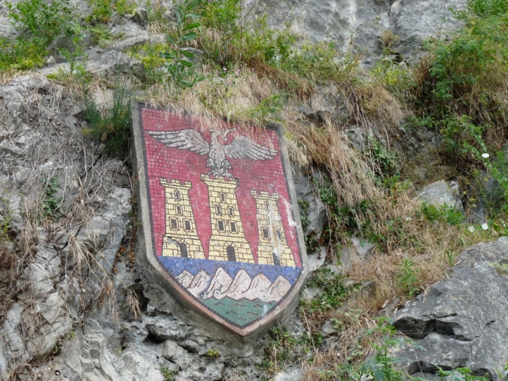 Le blason de la commune - Lourdes