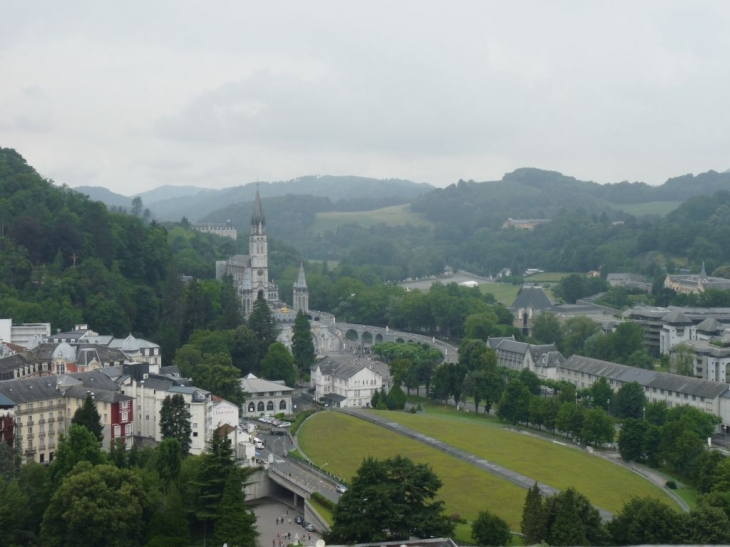 Vue du chateau fort - Lourdes