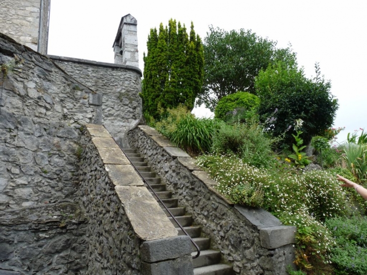 Escalier chateau fort - Lourdes