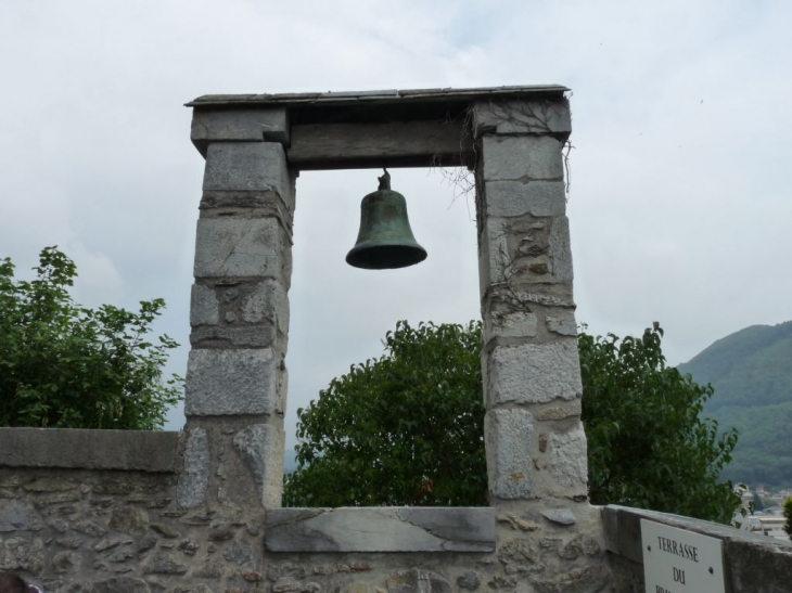 Cloche du chateau fort - Lourdes