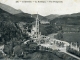 Photo suivante de Lourdes La Basilique (carte postale de 1910)