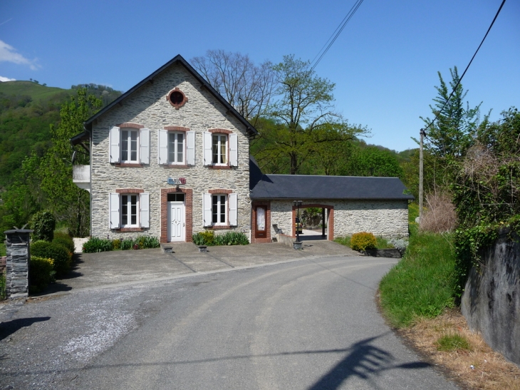 Mairie - Lugagnan