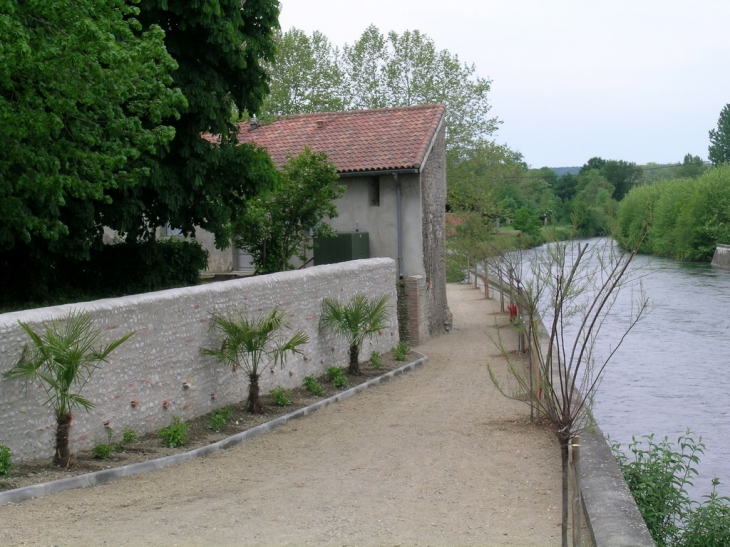 Les rives de l'Adour - Maubourguet