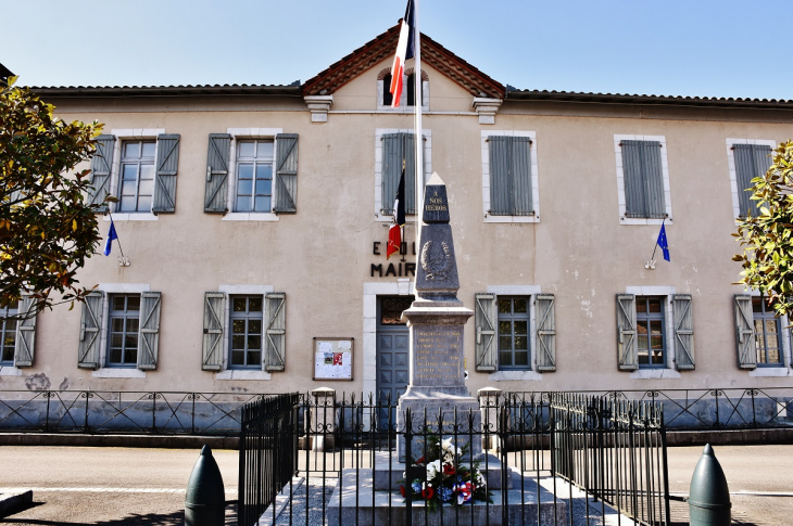 Monument-aux-Morts - Mazères-de-Neste