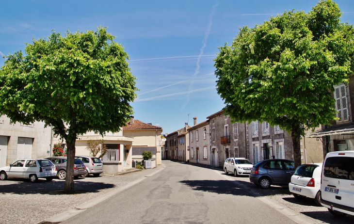 La Commune - Saint-Laurent-de-Neste