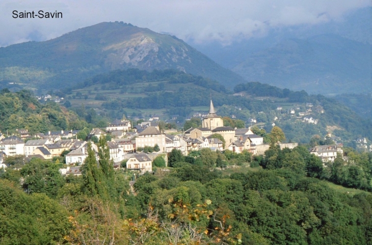 Le village - Saint-Savin