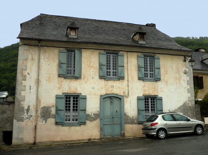 Maison du village. - Saint-Savin