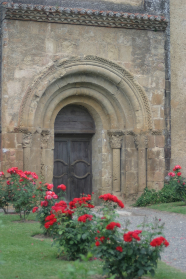 Portail roman abbaye de Saint Sever de Rustan - Saint-Sever-de-Rustan