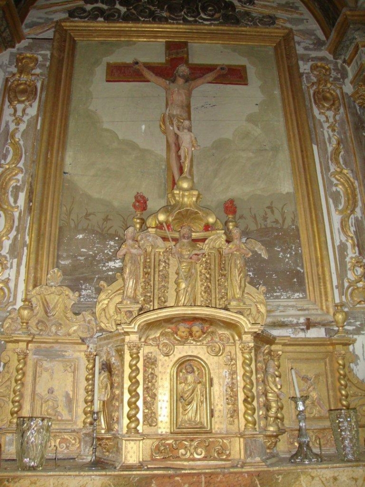 Vidouze (65700)  Chapelle St.Jacques d'Ariagosse, tabernacle et retable