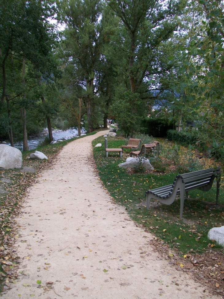 Promenade le long de la neste - Vielle-Aure