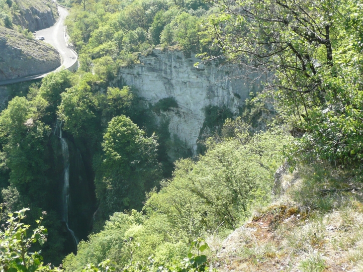 Le cirque et la cascade d'Autoire