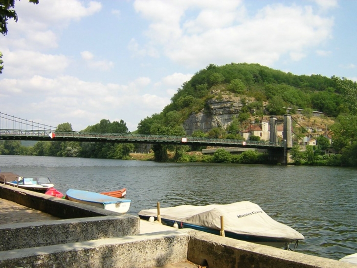 Le petit port sur le Lot - Cajarc