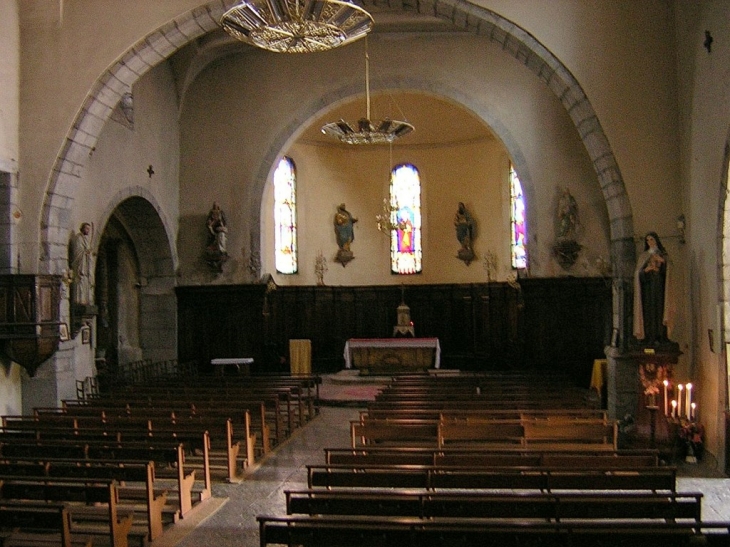 Nef de l'église de Cajarc