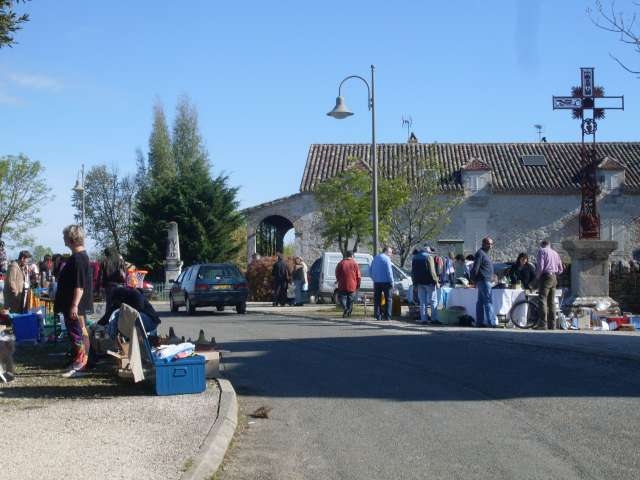 Vide grenier annuel - Cambayrac