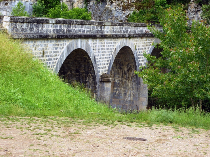 Le pont sur le Célé - Espagnac-Sainte-Eulalie