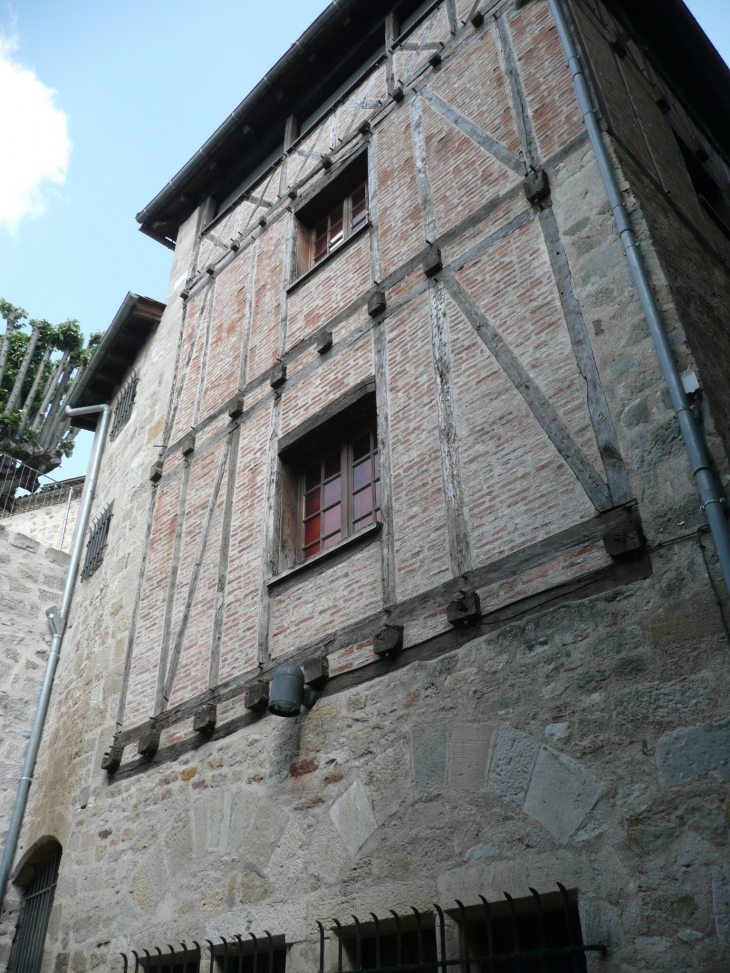 Place des écritures - Figeac