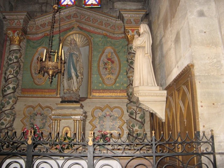 Vierge dans l'abbatiale - Figeac