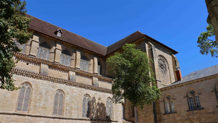 Eglise Saint Sauveur - Figeac