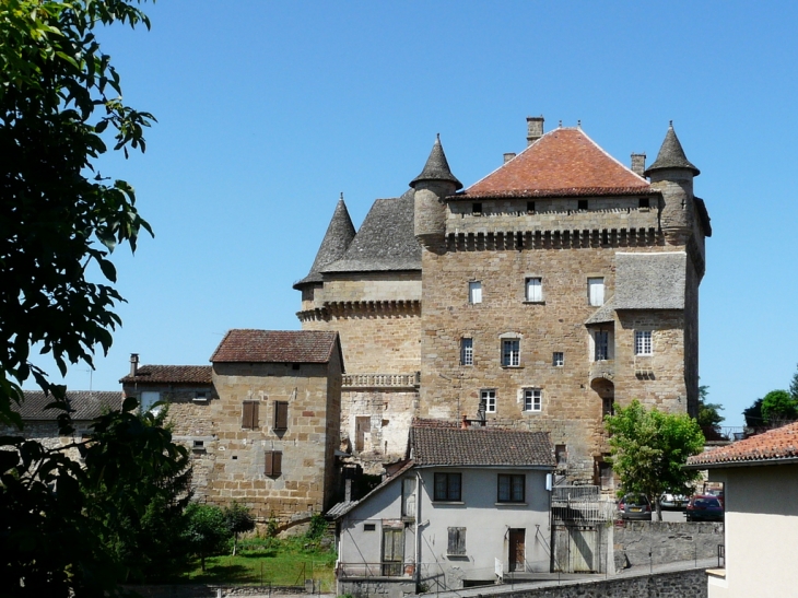Le château - Lacapelle-Marival