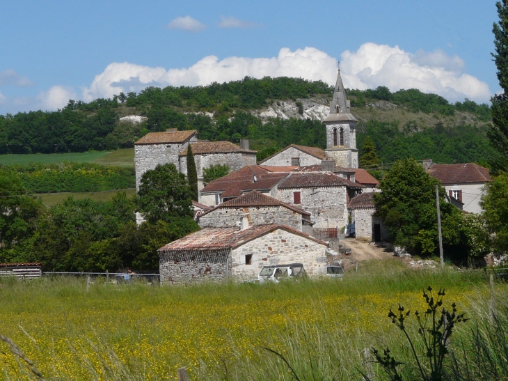 Le village  Crédit : André Pommiès - Le Boulvé