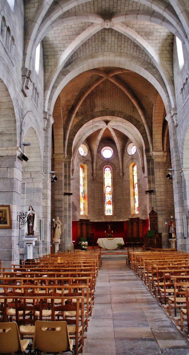 <<église Saint-Blaise - Limogne-en-Quercy