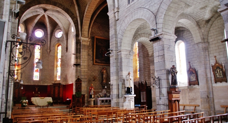 <<église Saint-Blaise - Limogne-en-Quercy