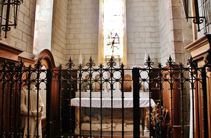 <<église Saint-Blaise - Limogne-en-Quercy