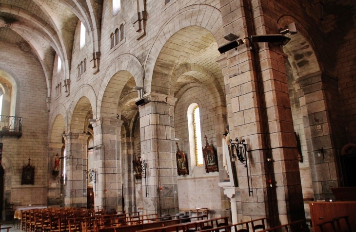 <<église Saint-Blaise - Limogne-en-Quercy