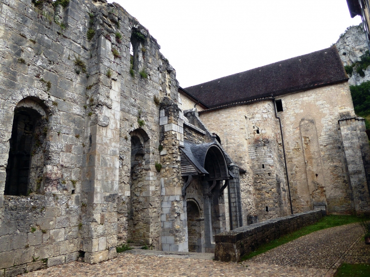 Les ruines de l'abbaye - Marcilhac-sur-Célé