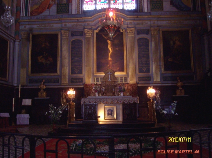 Retable dans l'église - Martel