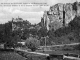 Vue des rochers de estillac, a gauche ruines du château et de la chapelle Saint Jean (XIVe siècle), vers 1905 (carte postale ancienne).