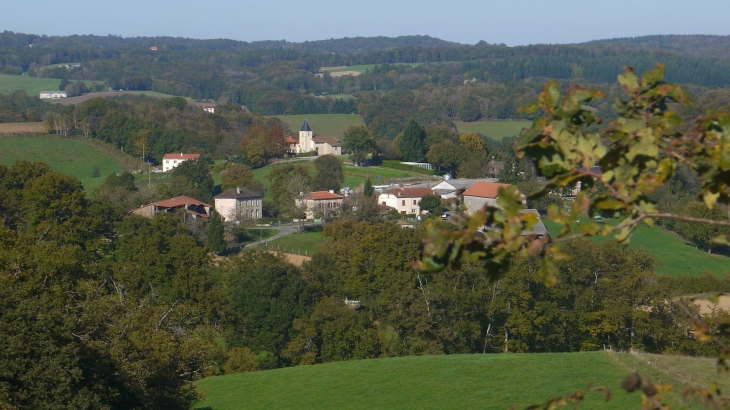 Le Montet - Montet-et-Bouxal