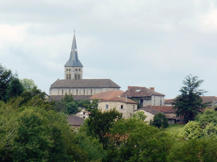 Vue sur le village - Montredon