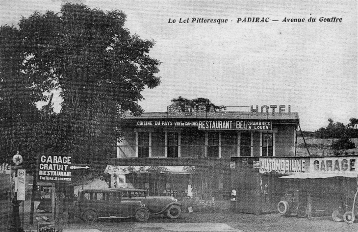 Vers 1935, avenue du Gouffre (carte postale ancienne) - Padirac