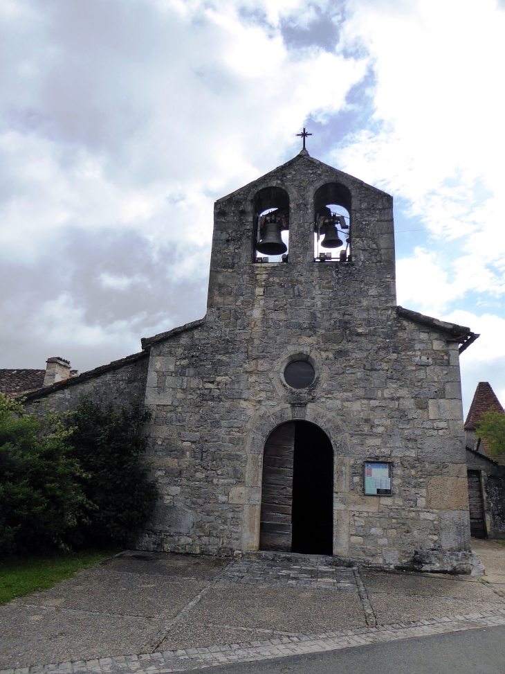 Le clocher mur de l'église - Saillac