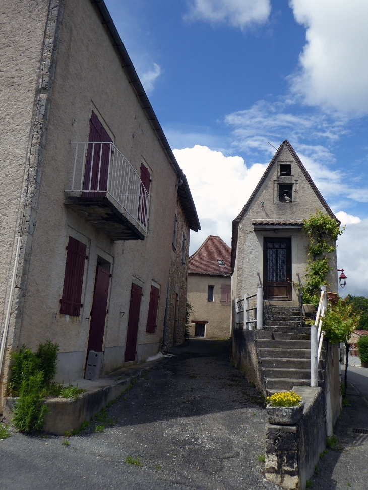 Coin de rue - Saint-Cernin