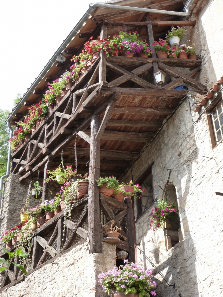 St Cirq Lapopie - Saint-Cirq-Lapopie