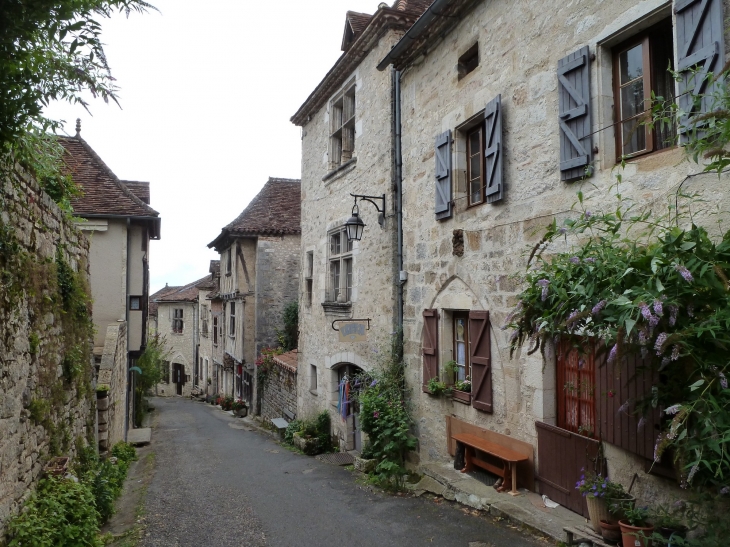 St Cirq Lapopie - Saint-Cirq-Lapopie